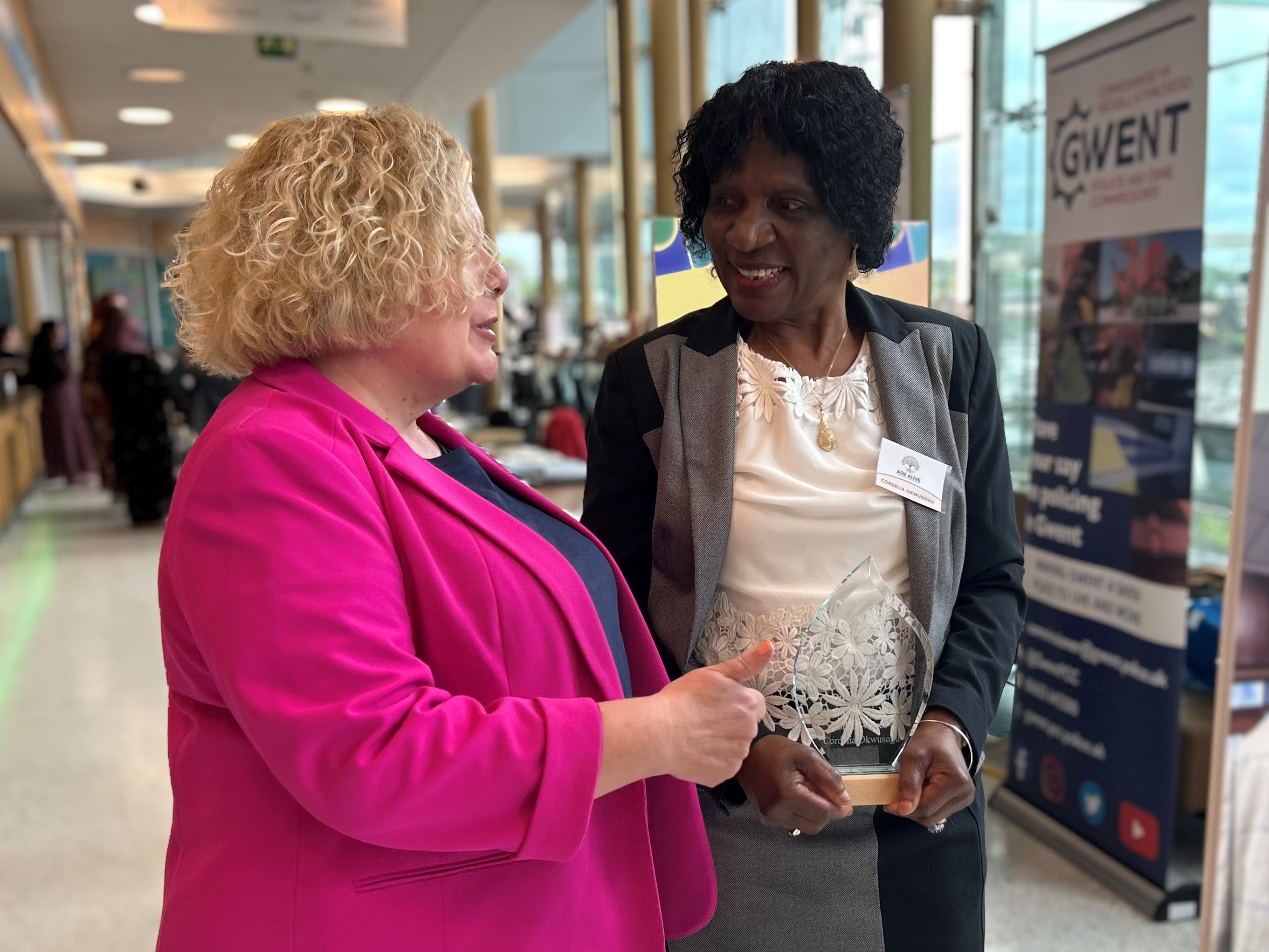 Jane Mudd with resident