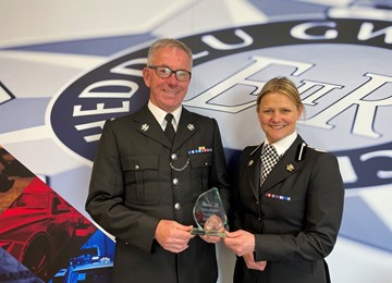 PC Mark Powell with Deputy Chief Constable Rachel Williams