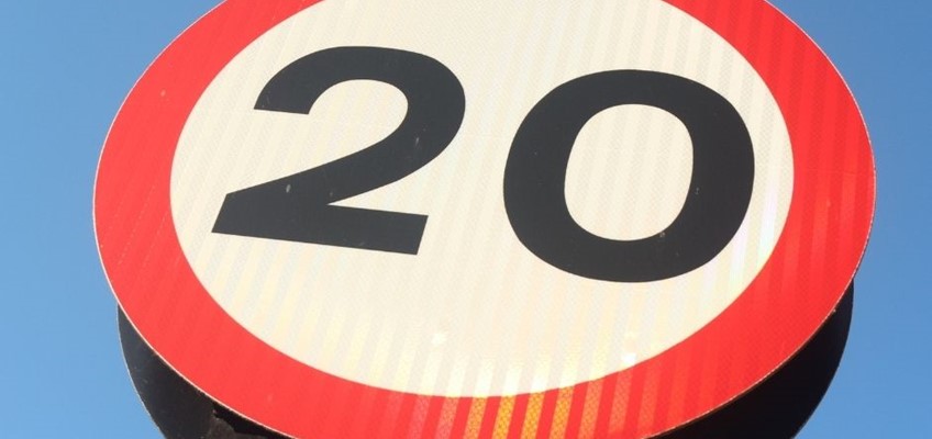 20 miles per hour sign
