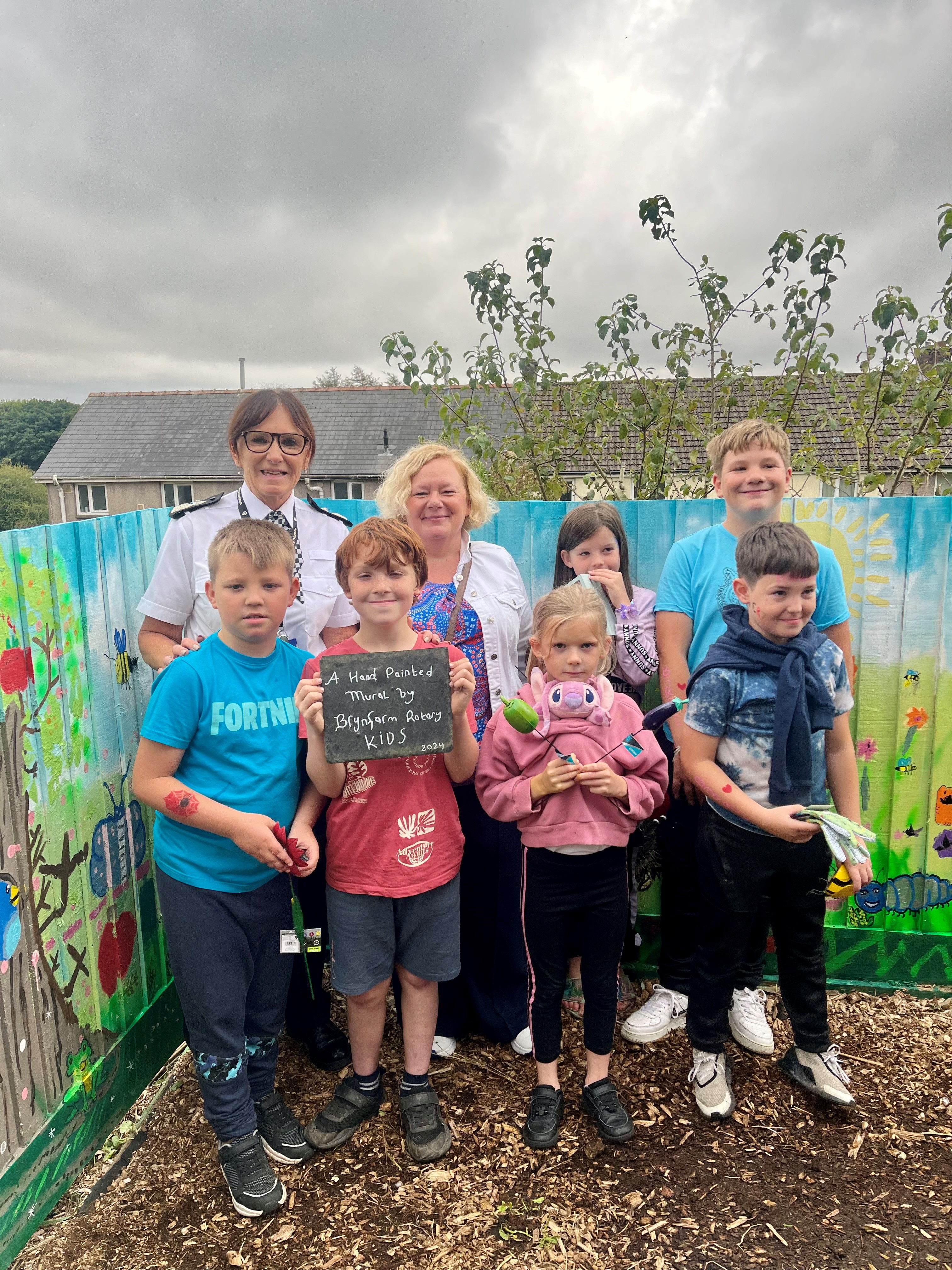 Jane Mudd, joined young people and their families at Bryn Farm Community House in Brynmawr