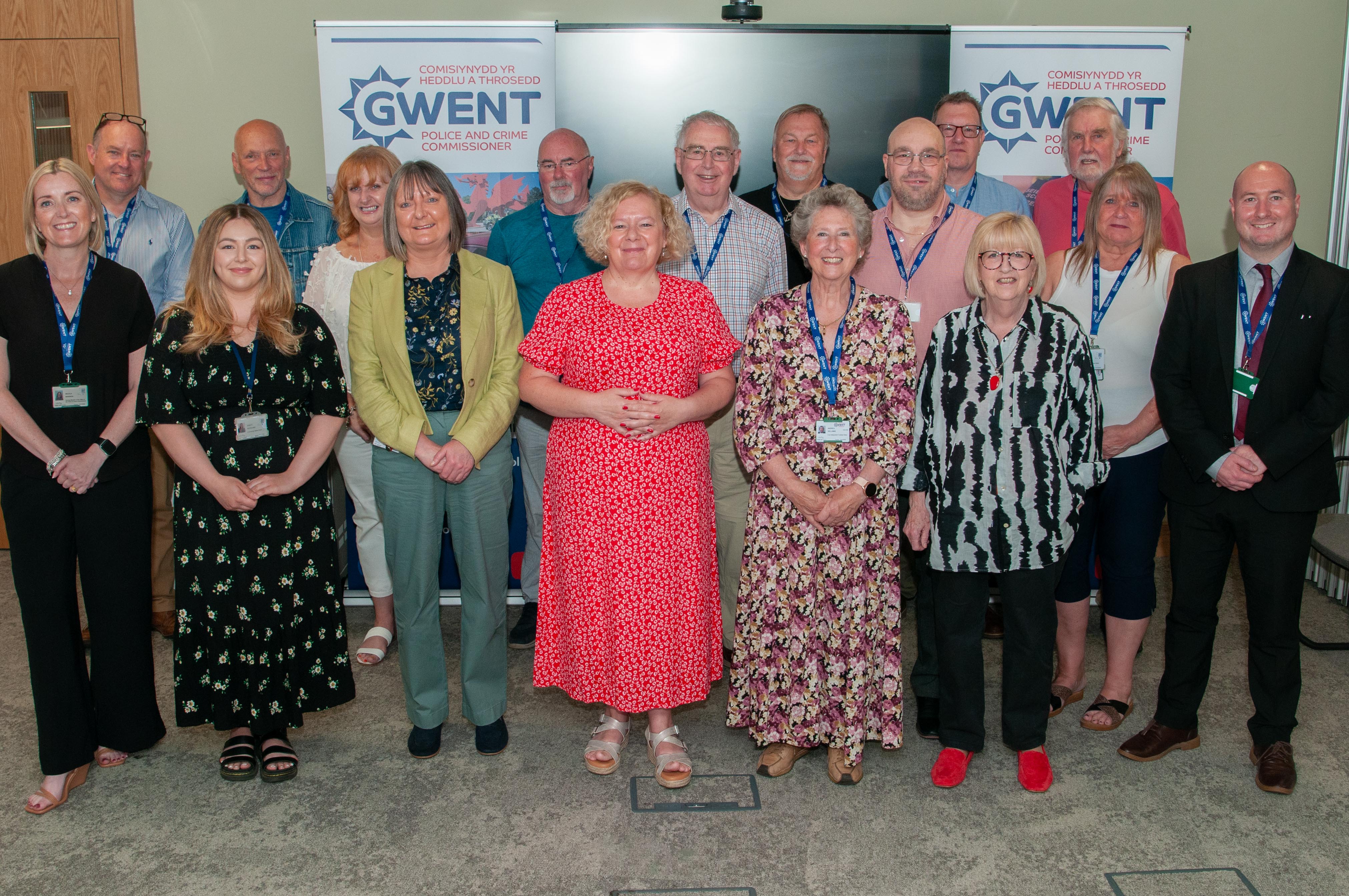 Roeddwn yn falch i gwrdd â gwirfoddolwyr o ddau o'r cynlluniau sy'n cael eu rheoli gan fy swyddfa.